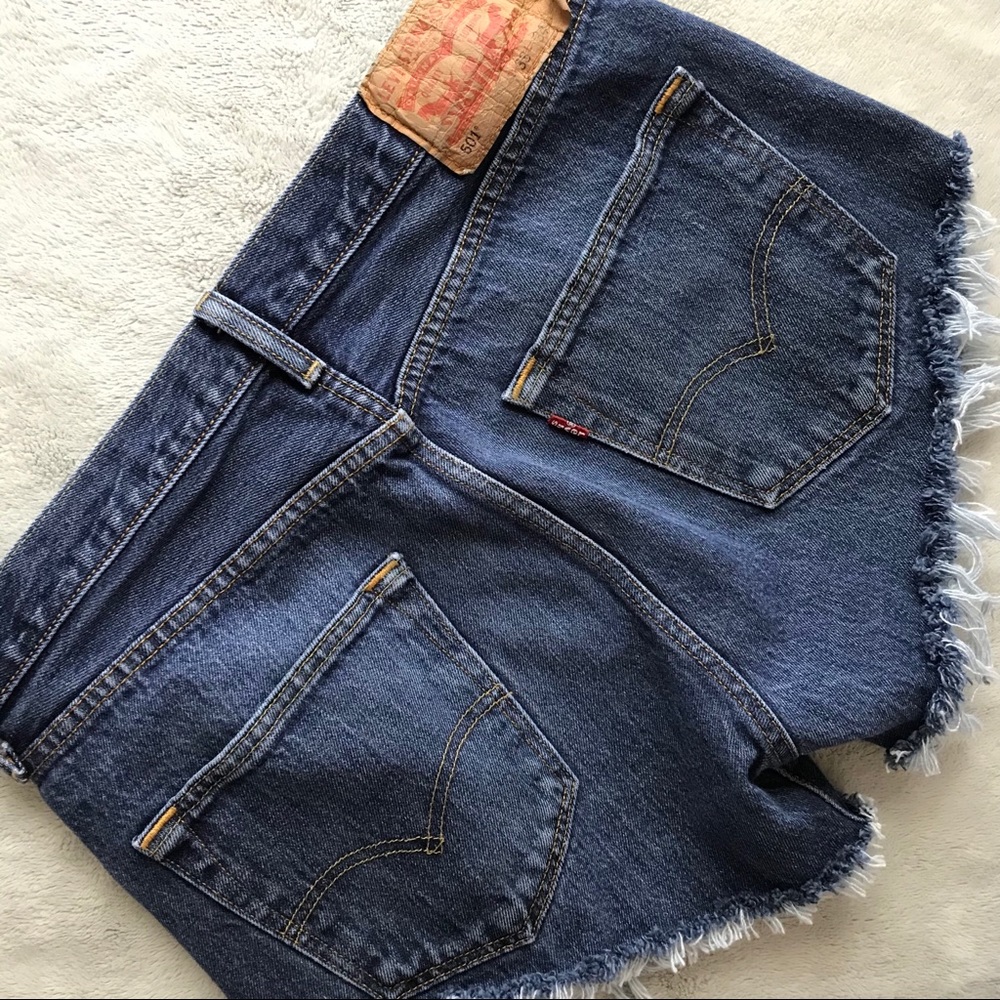 VTG Levi's 501 Cheeky Cutoff Distressed Mom Shorts